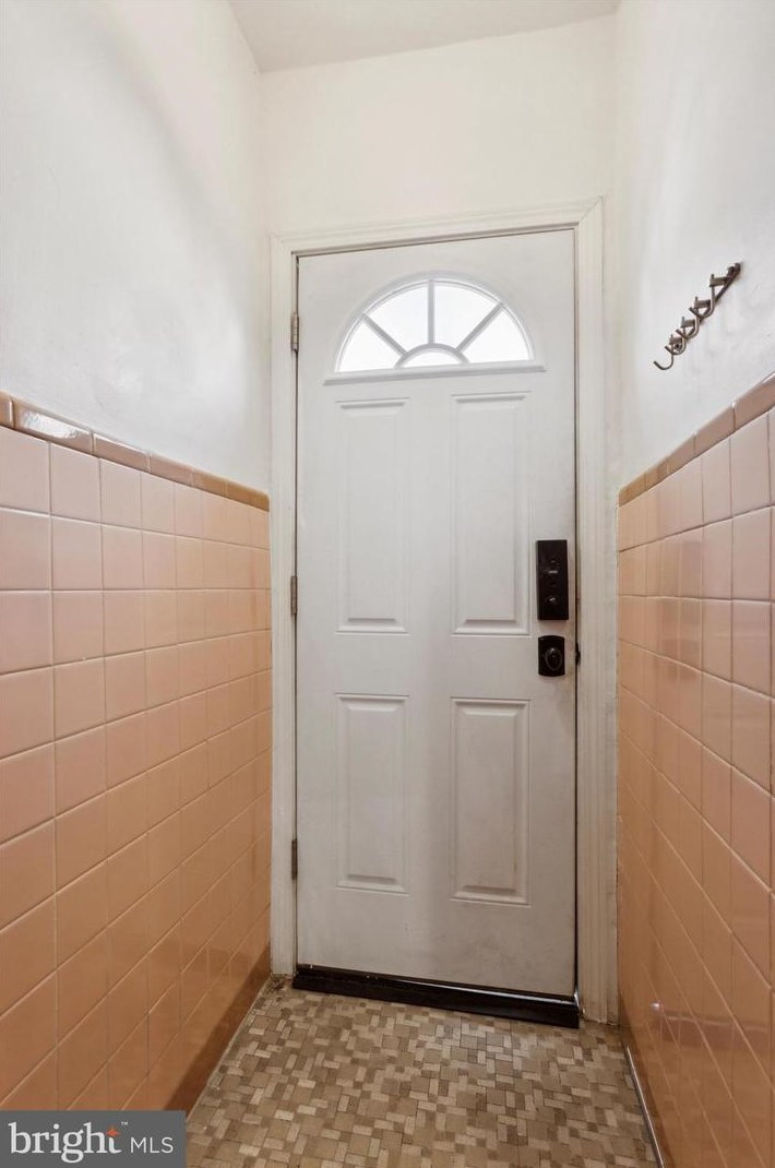 1845 S Bancroft St, Philadelphia, PA 19145