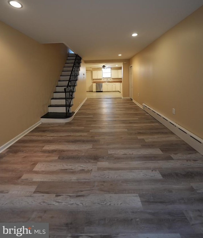908 Hoffman St, Philadelphia, PA 19148