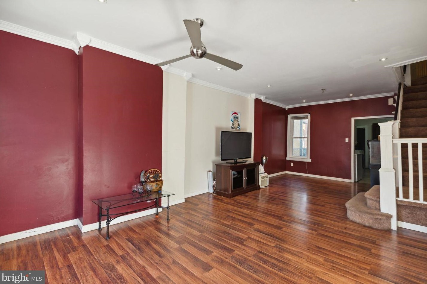 862 N 45th St, Philadelphia, PA 19104
