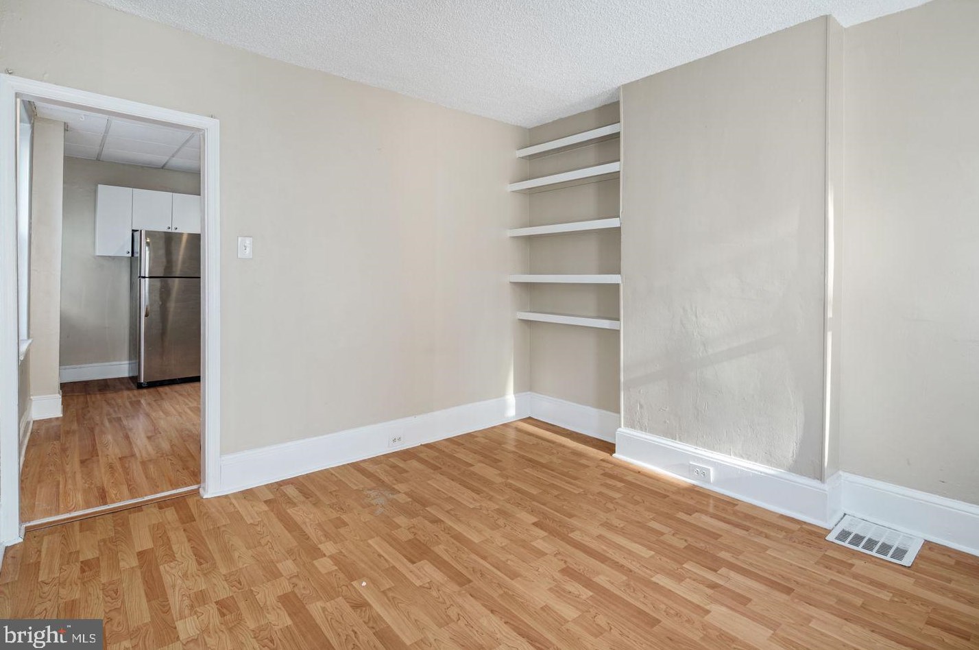 430 Flora St, Philadelphia PA  19125-3316 exterior