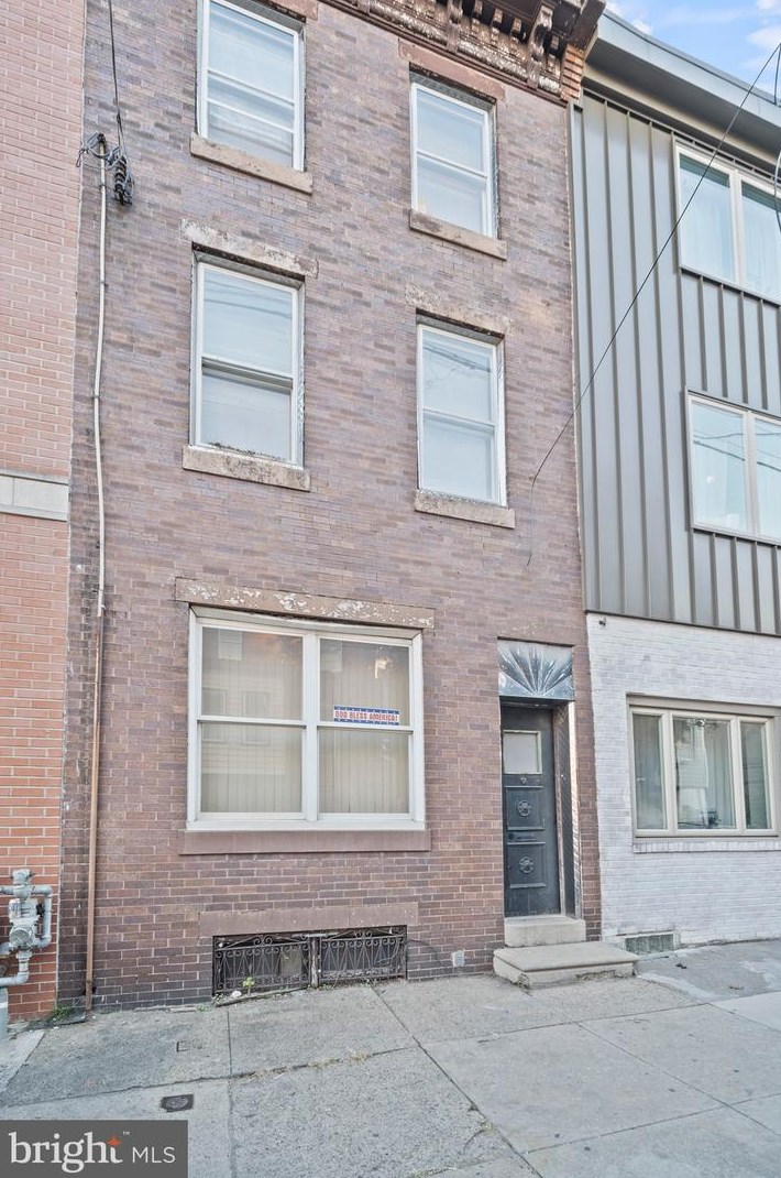 2368 Norris St, Philadelphia, PA 19121-2030