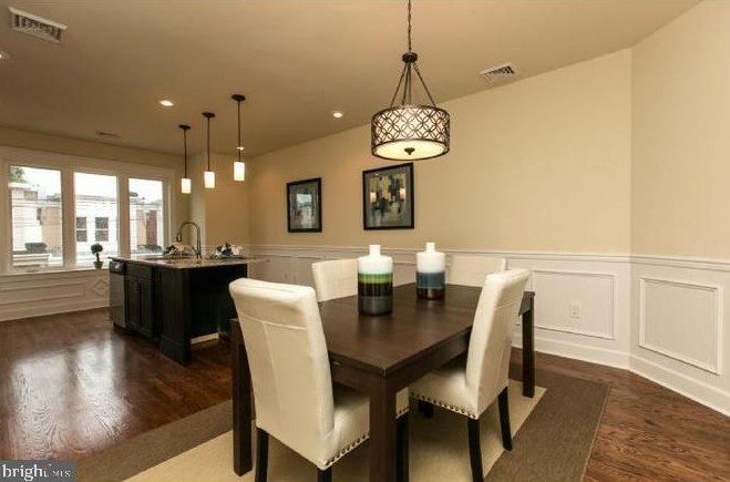 3811 Lauriston St, Philadelphia PA  19128-5107 exterior