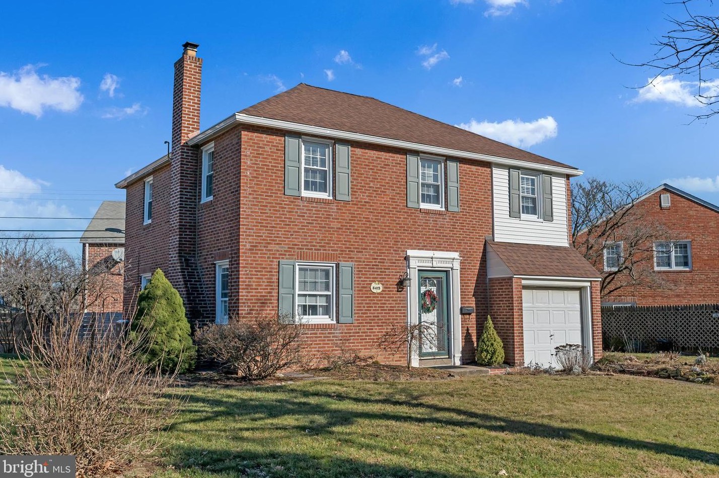 8415 Pembrook Rd, Philadelphia, PA 19128-1908
