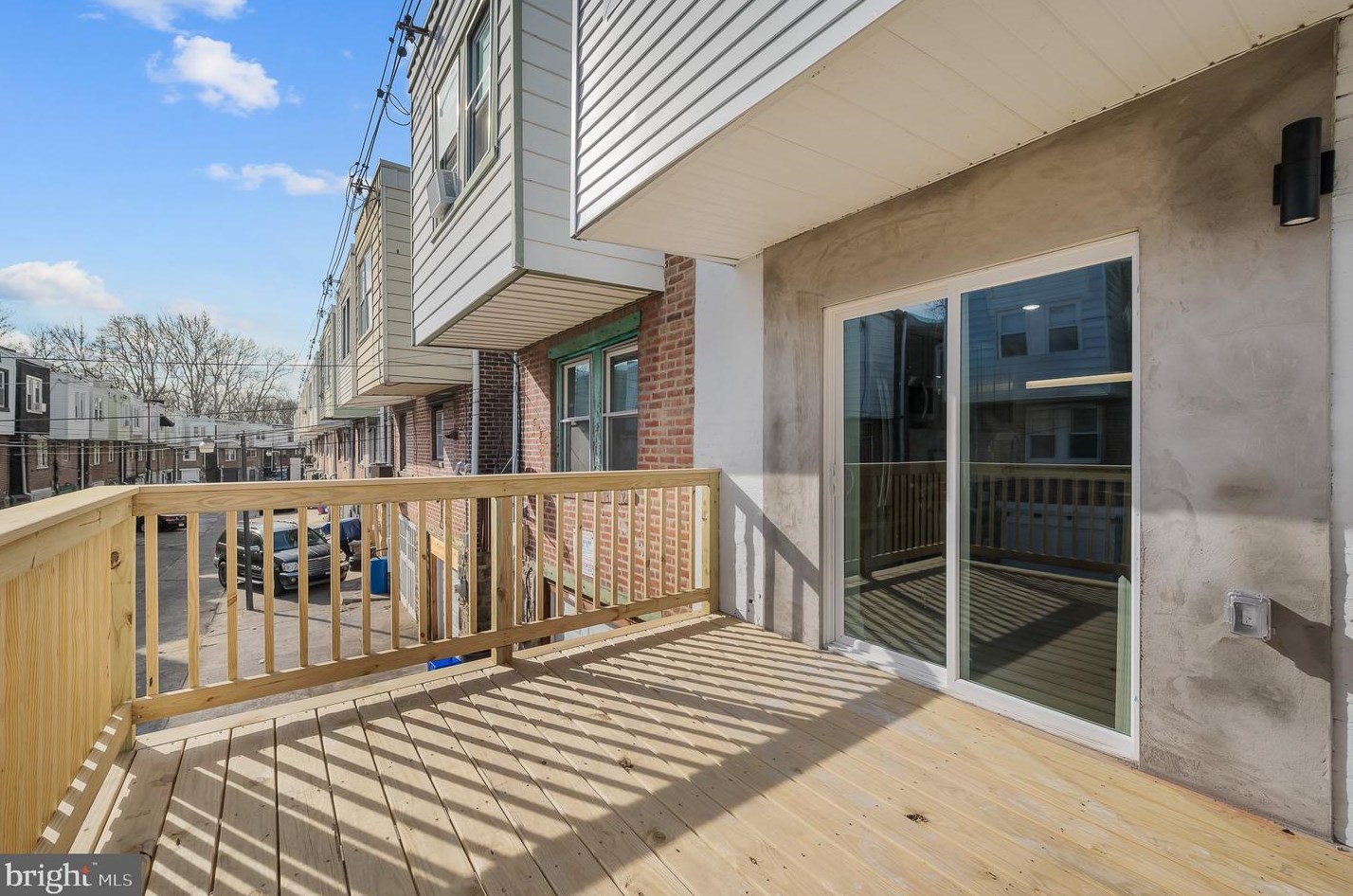 6012 Cedarhurst St, Philadelphia PA  19143-3105 exterior