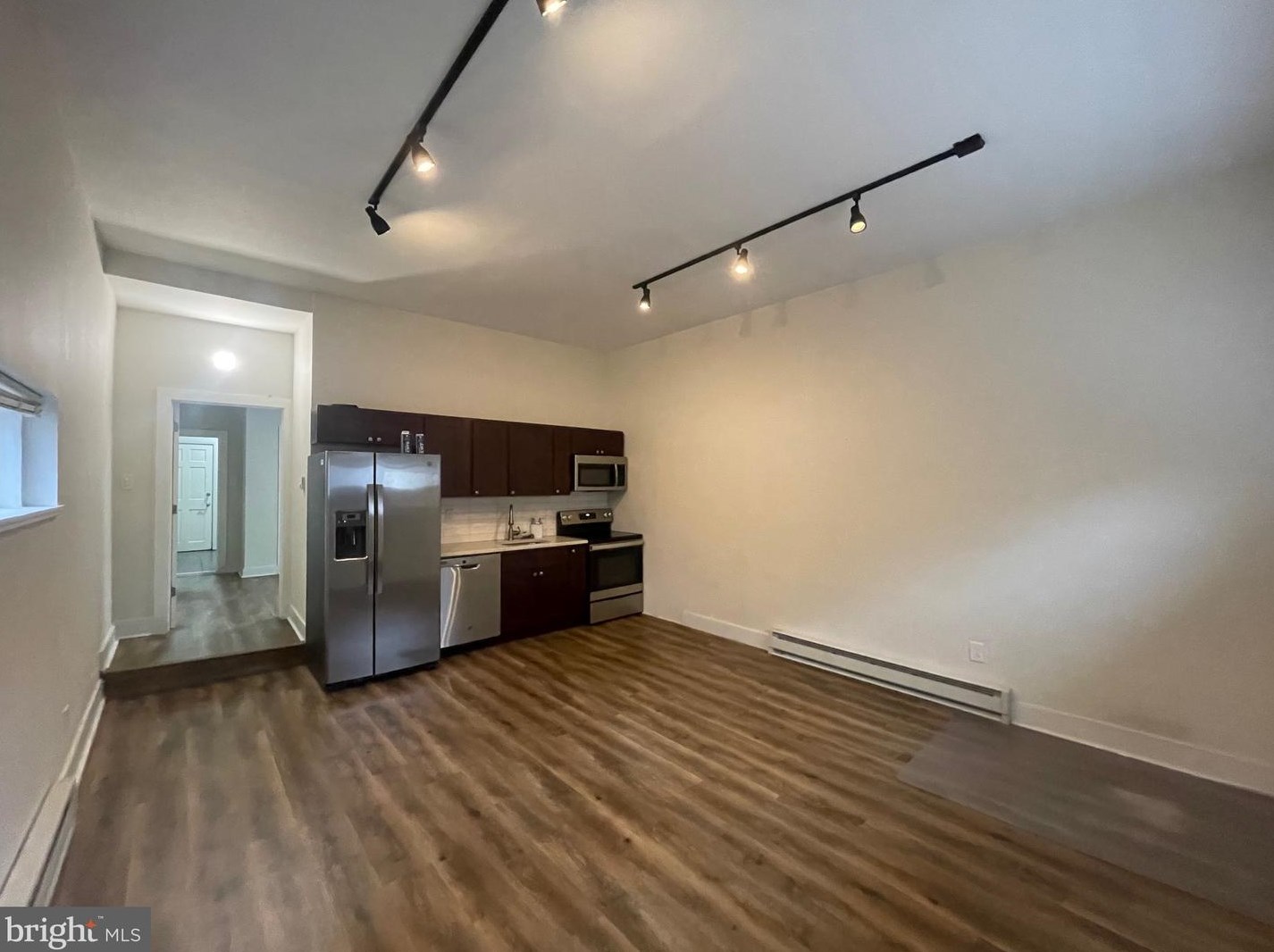 2524 South St #1, Philadelphia, PA 19146