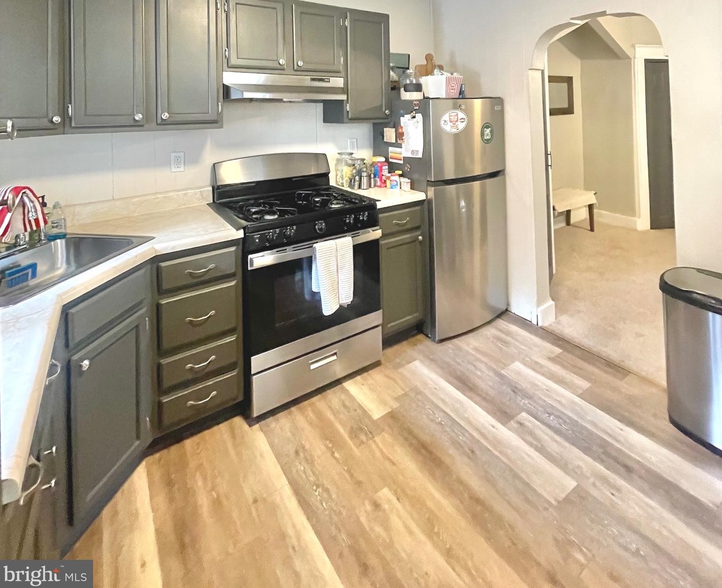 1360 Luzerne St, Philadelphia PA  19124-5360 exterior