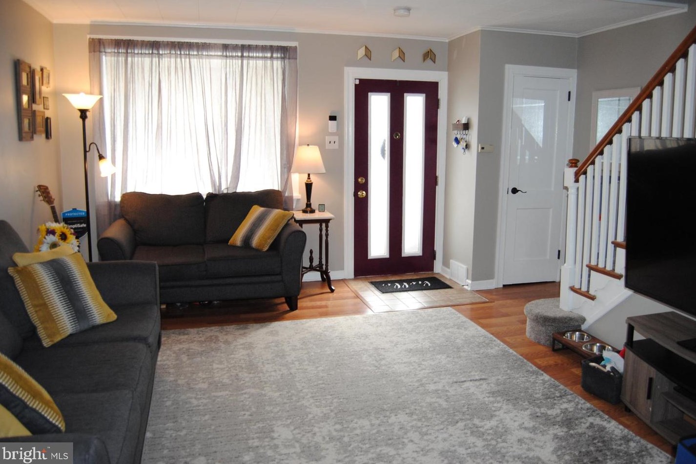 6362 Gillespie St, Philadelphia, PA 19135-3223