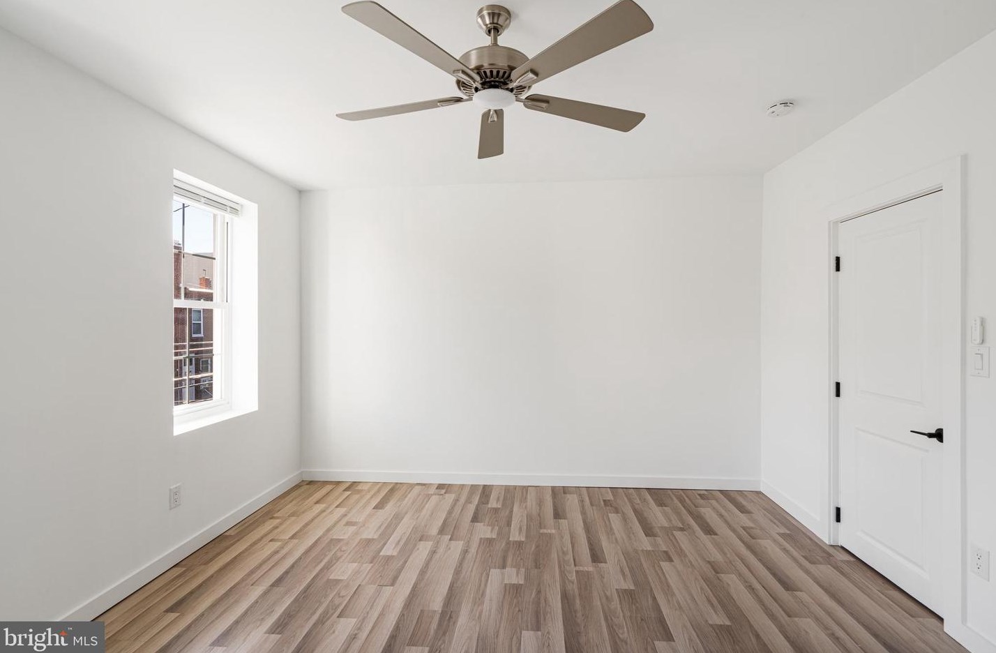 2204 Huntingdon St, Philadelphia PA  19132-3622 exterior