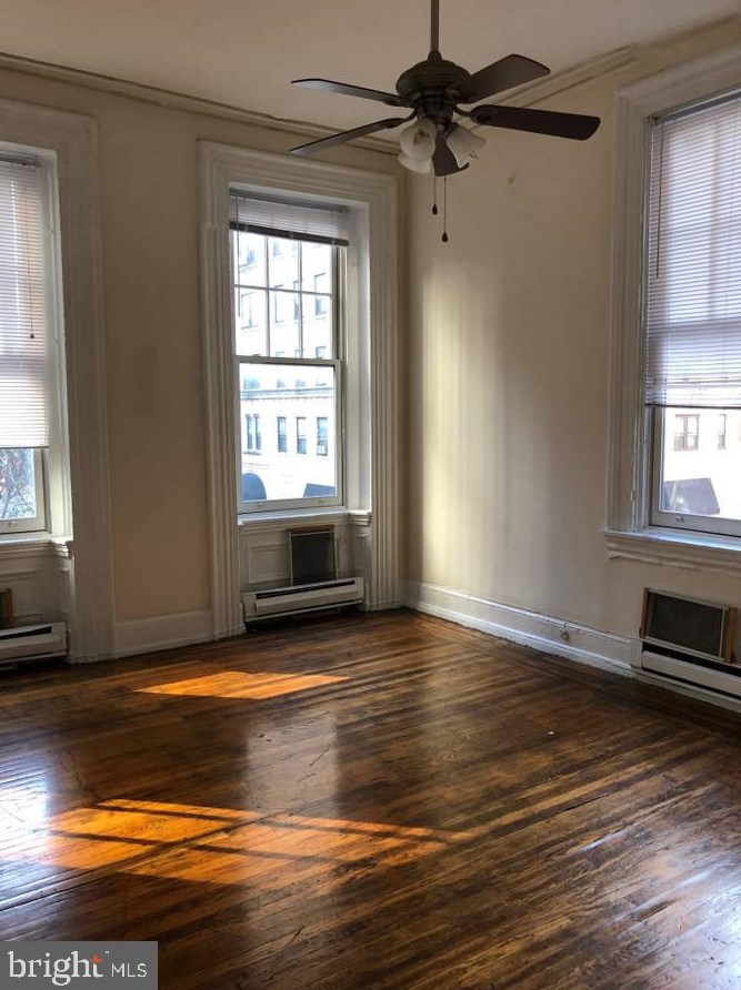 2051 Walnut St #3f, Philadelphia, PA 19103