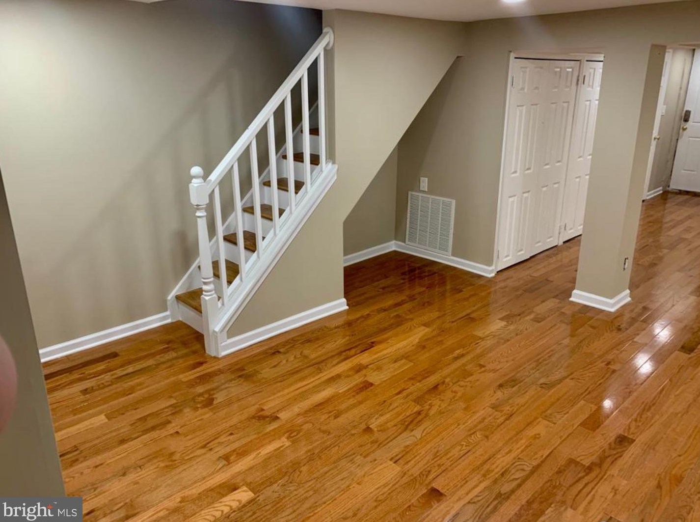 6326 Tabor Ave, Philadelphia, PA 19111-5716