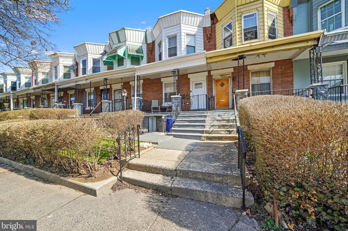 1405 Redfield St, Philadelphia, PA 19151-4209