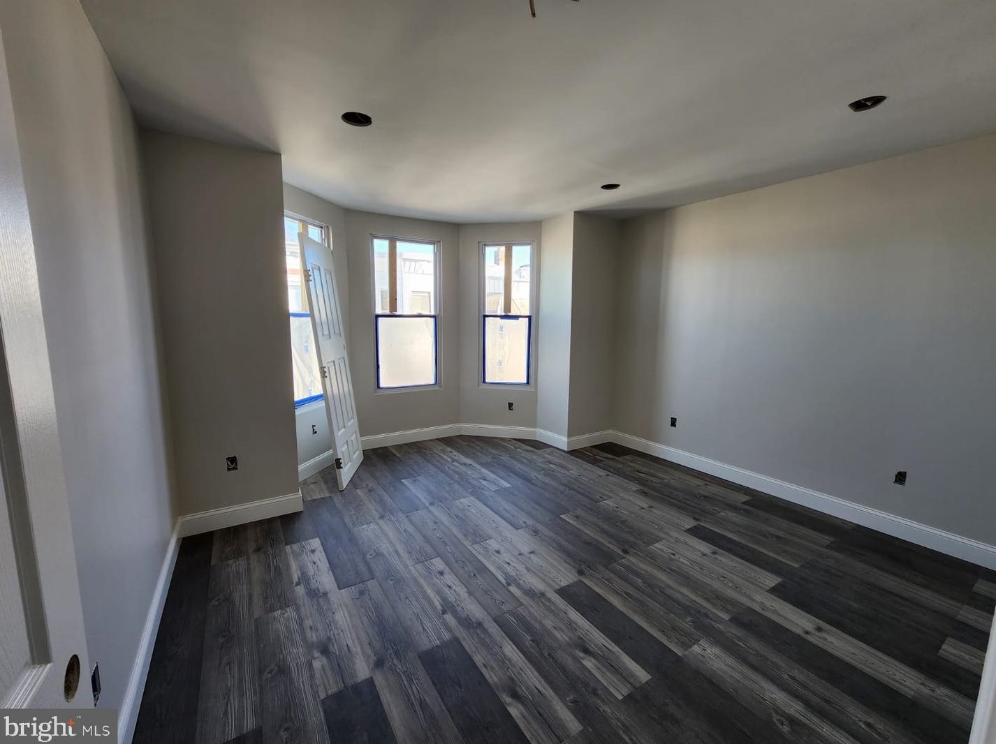 5056 Summer St, Philadelphia, PA 19139