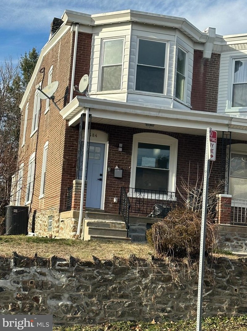 484 Shurs Ln, Philadelphia, PA 19128