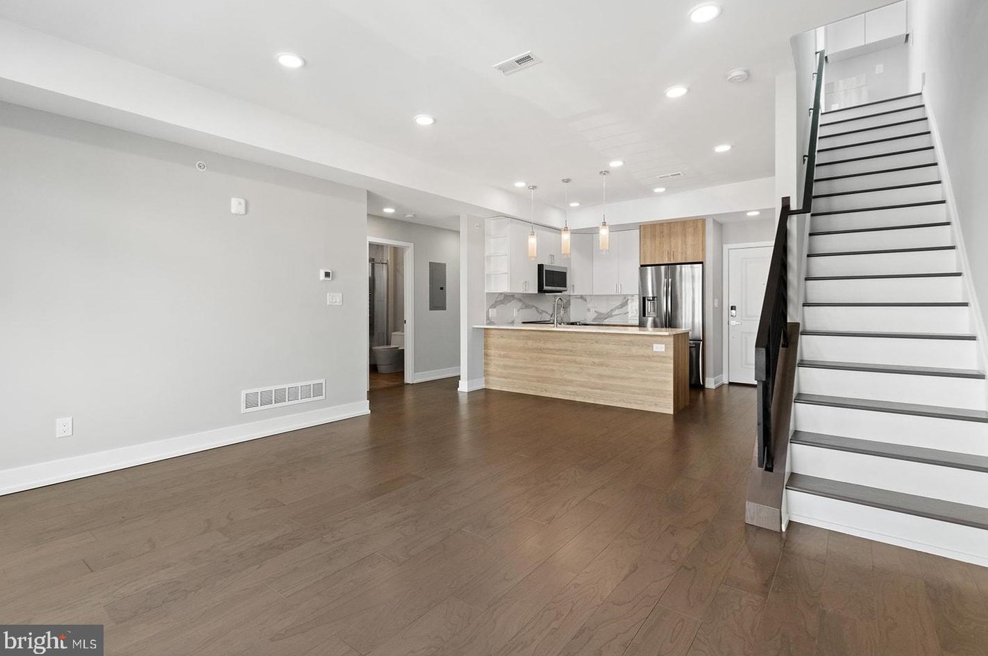1221 E Berks St #309, Philadelphia, PA 19125