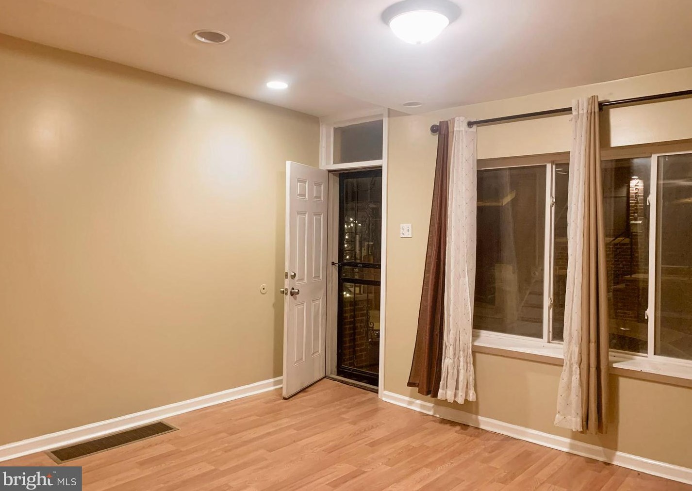 2237 Wilder St, Philadelphia, PA 19146