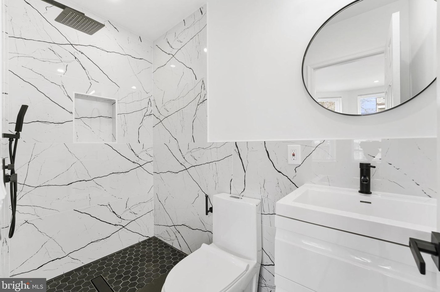 5200 Wakefield St, Philadelphia PA  19144-2325 exterior