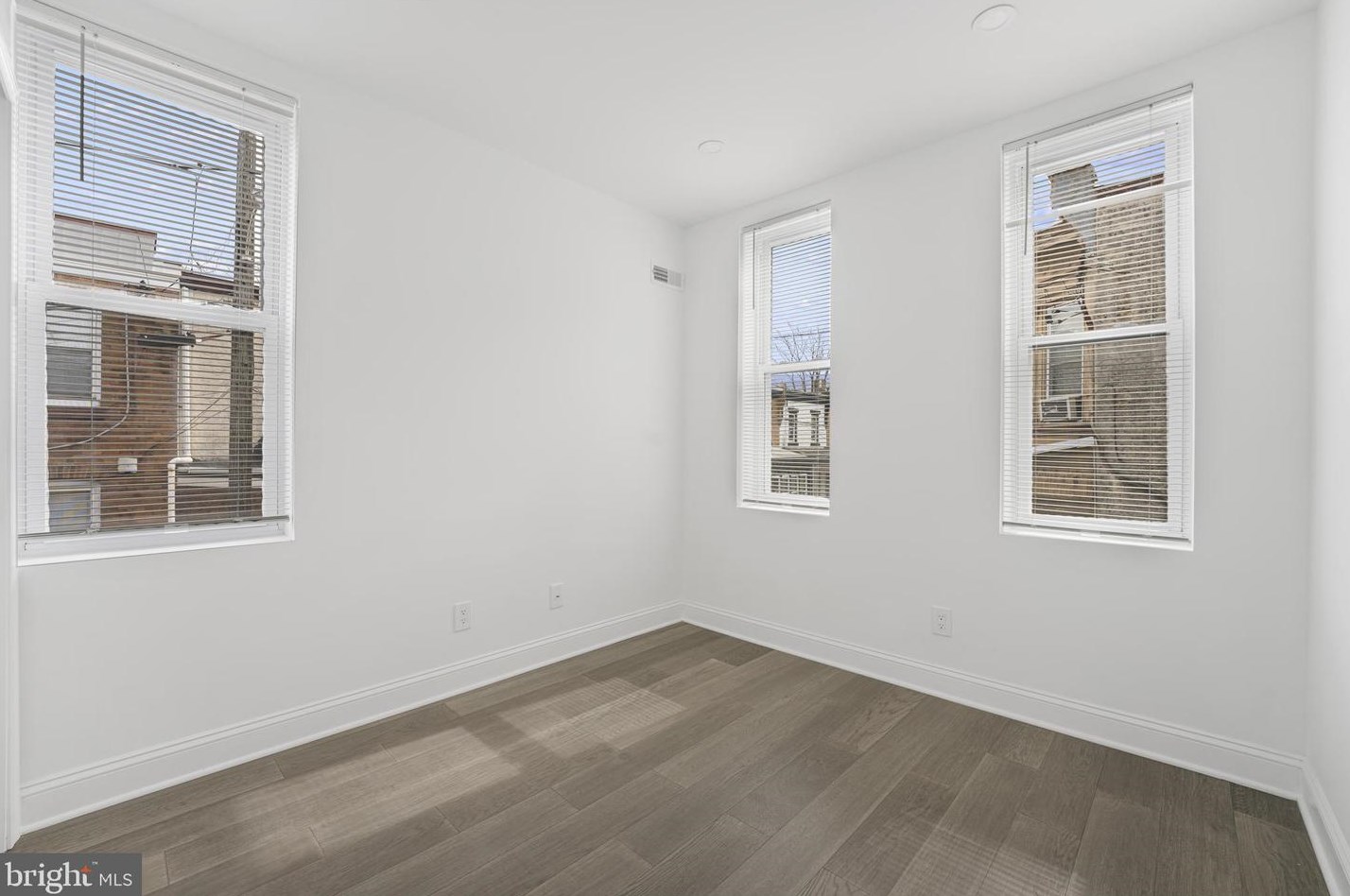 5200 Wakefield St, Philadelphia PA  19144-2325 exterior