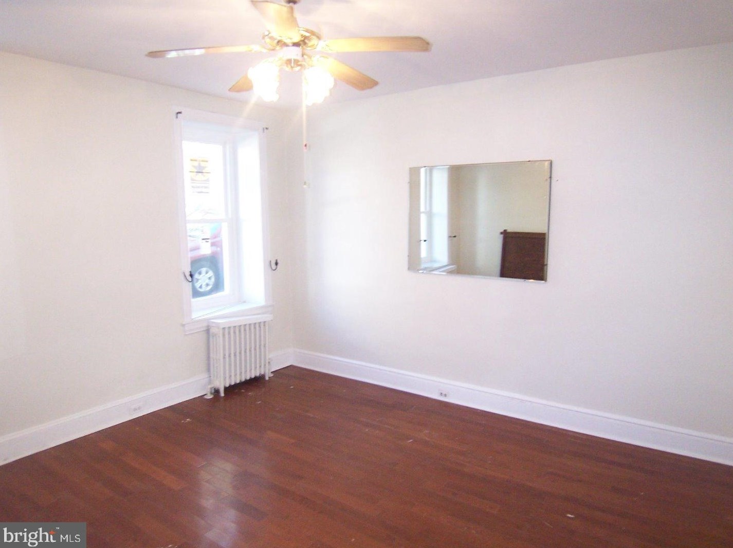 133 Jamestown St, Philadelphia PA  19127-1612 exterior
