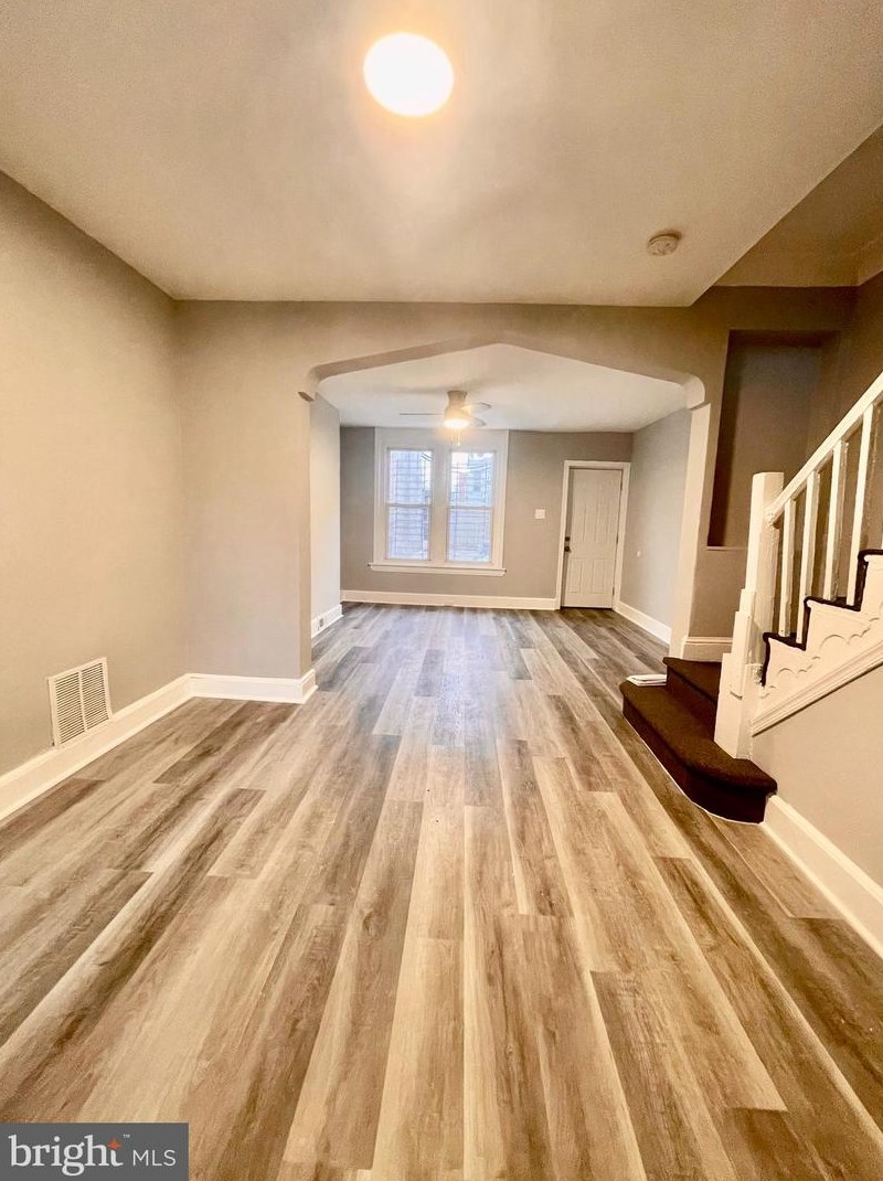 2135 E Birch St, Philadelphia, PA 19134