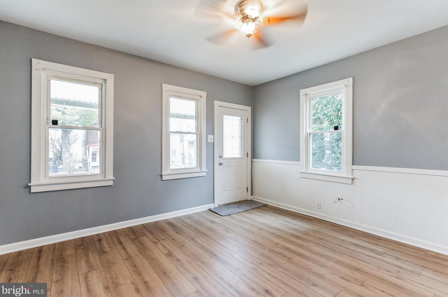 7820 Craig St, Philadelphia PA  19136-3005 exterior