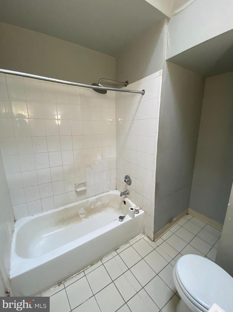 6026 Marvine St, Philadelphia PA  19141-3208 exterior