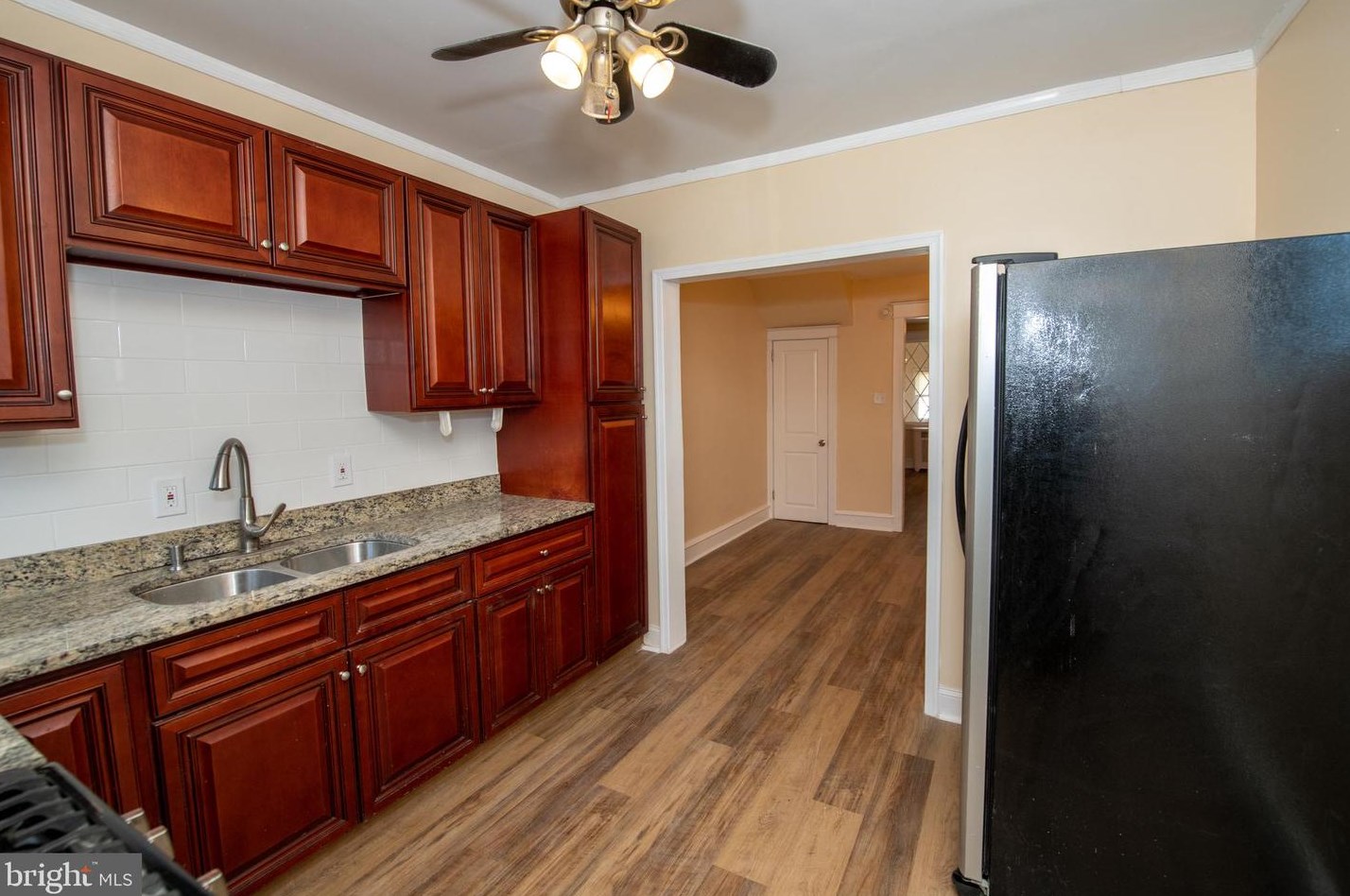 1138 Sanger St, Philadelphia PA  19124-1131 exterior