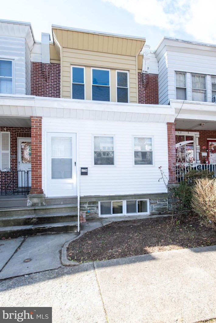1138 Sanger St, Philadelphia PA  19124-1131 exterior