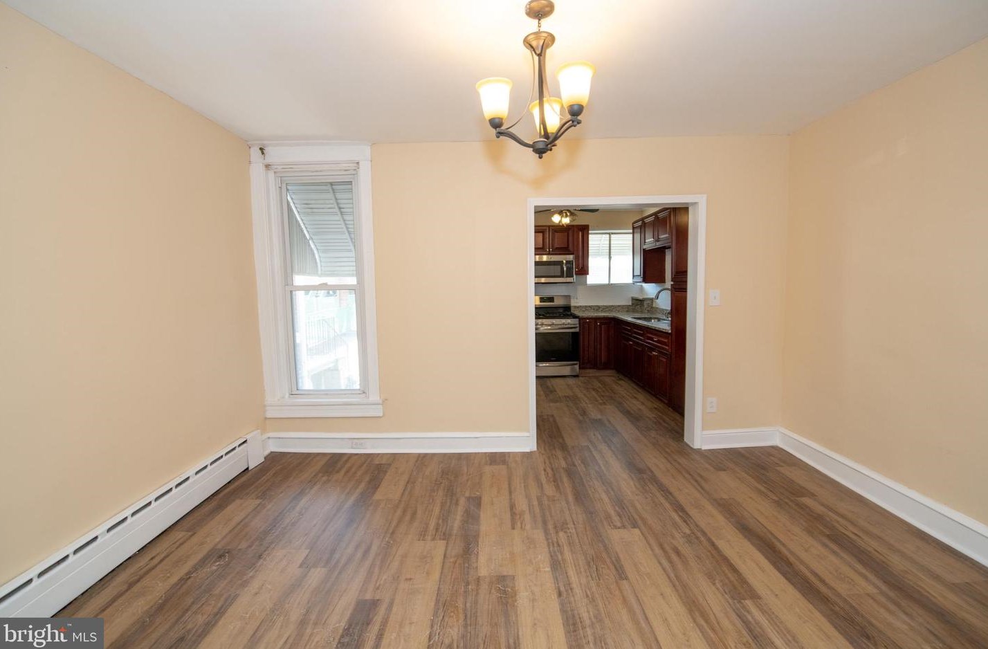 1138 Sanger St, Philadelphia PA  19124-1131 exterior