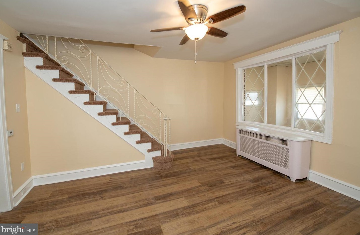 1138 Sanger St, Philadelphia PA  19124-1131 exterior