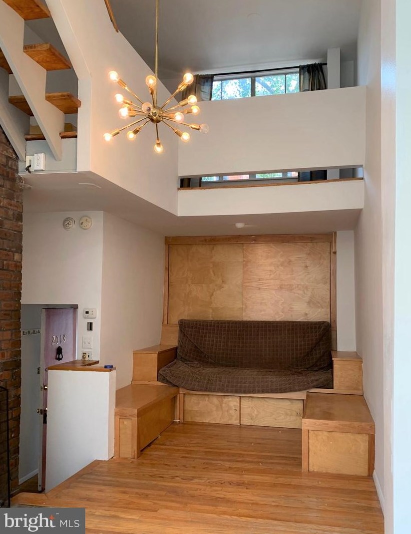 2018 Waverly St, Philadelphia PA  19146-1343 exterior