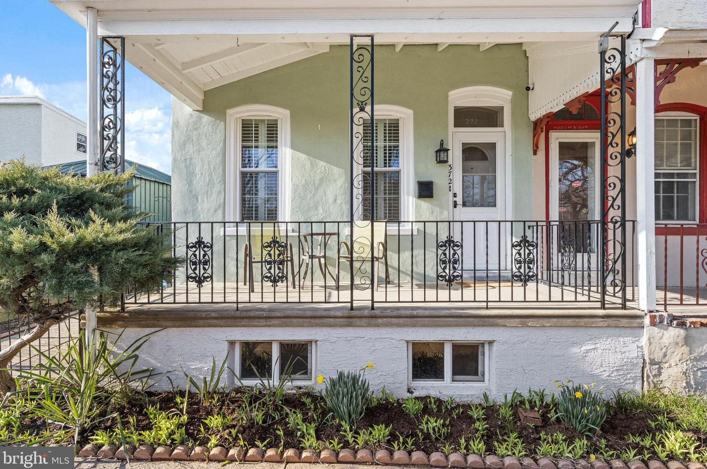 372 Jacob St, Philadelphia, PA 19128-4601