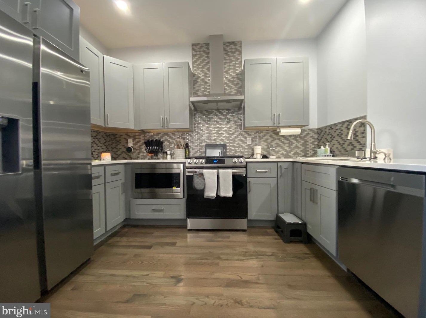 5233 Jefferson St, Philadelphia PA  19131-3603 exterior