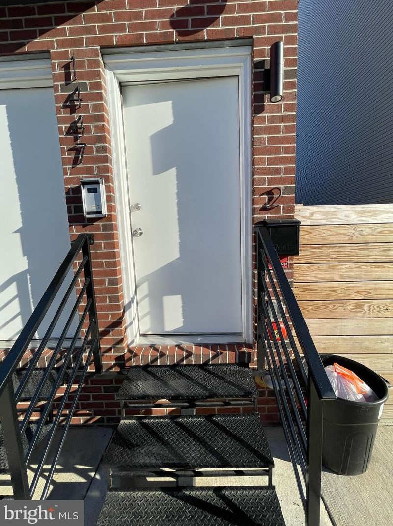 1447 N 8th St #2, Philadelphia, PA 19122