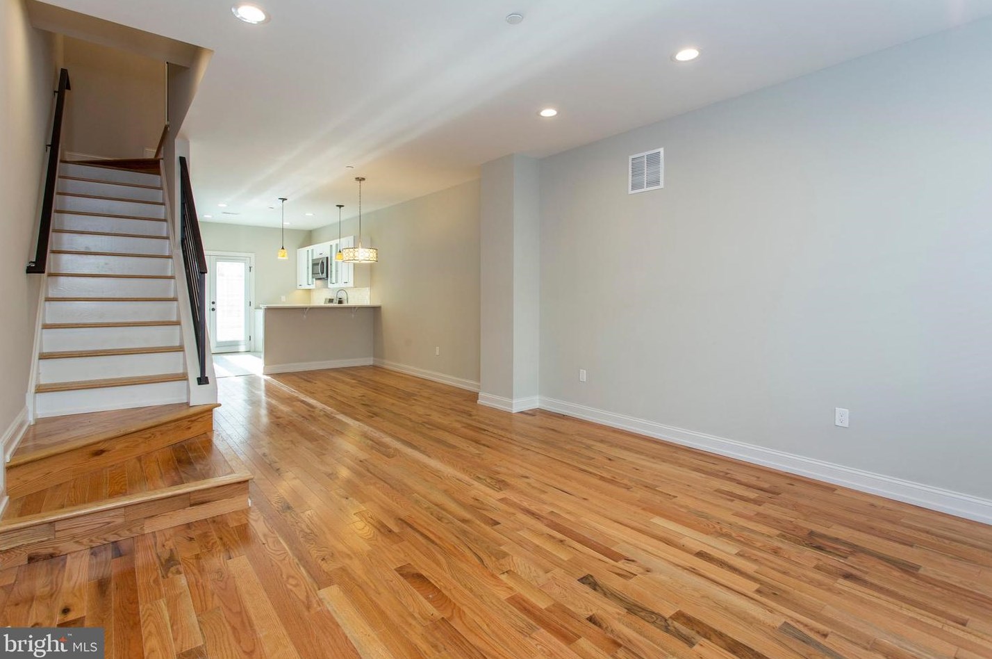 2052 Gerritt St, Philadelphia, PA 19146