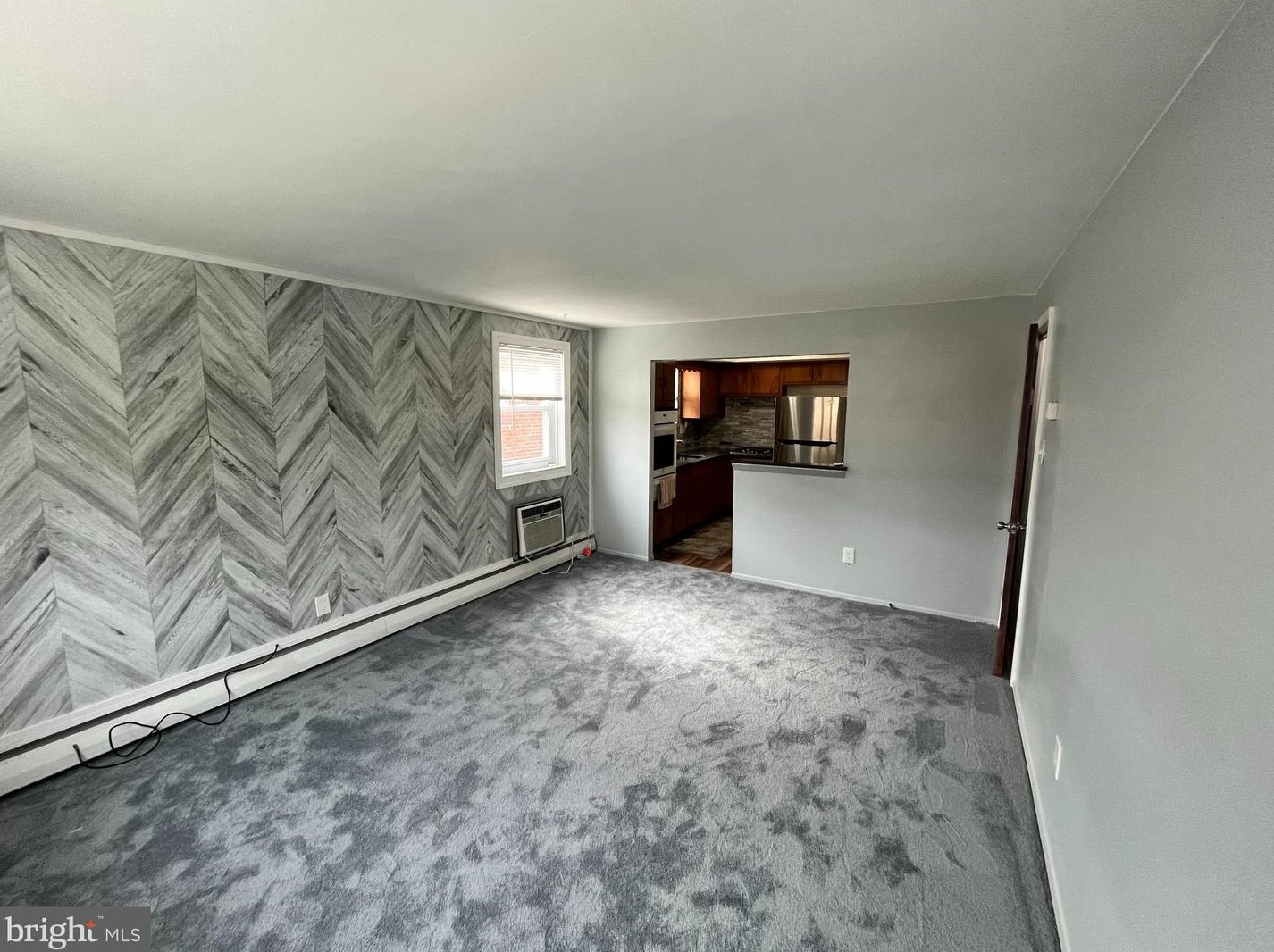 4426 Pearson Ave #2nd Fl, Philadelphia, PA 19114
