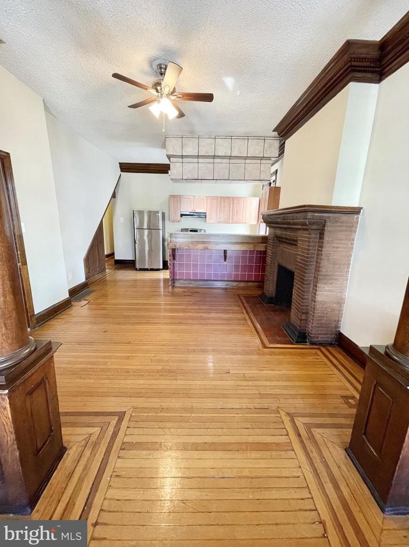 4036 Spring Garden St, Philadelphia, PA 19104