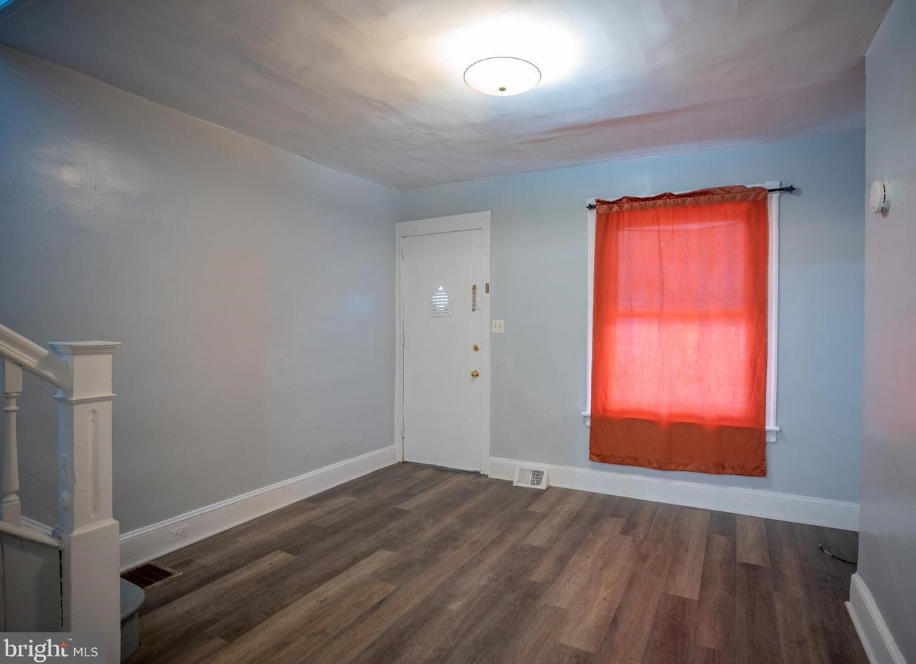 116 N Robinson St, Philadelphia, PA 19139