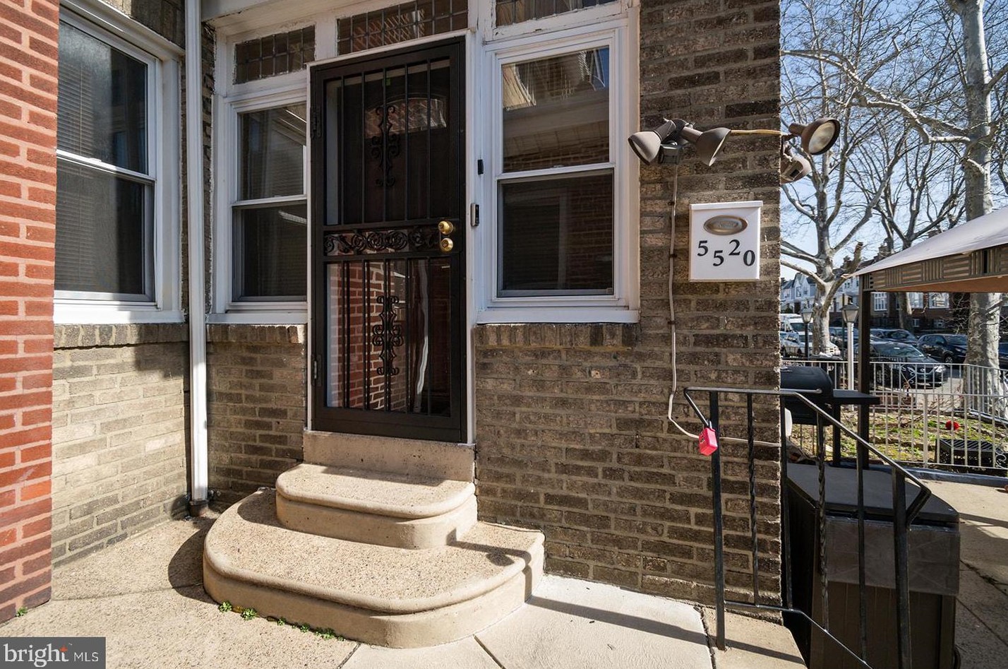 5520 Miriam Rd, Philadelphia, PA 19124-1716