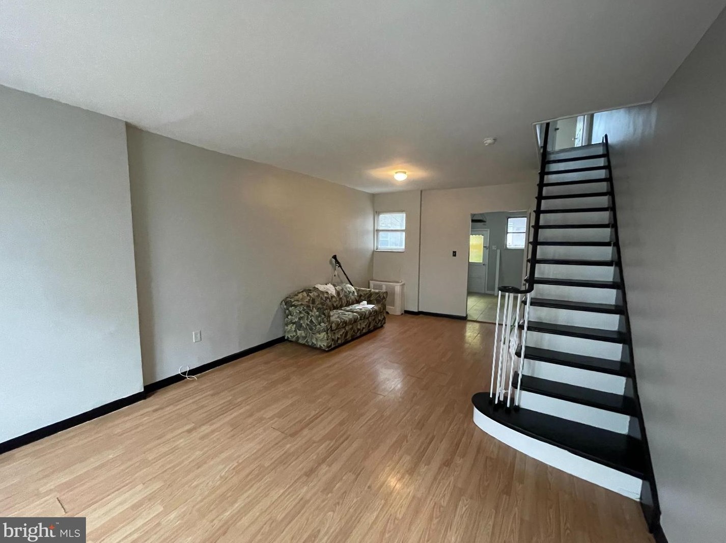 2042 S Garnet St, Philadelphia, PA 19145