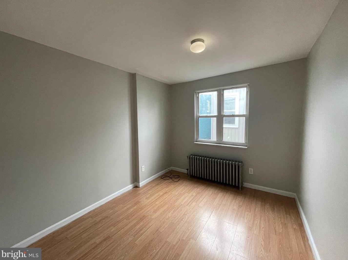 2042 Garnet St, Philadelphia PA  19145-2803 exterior