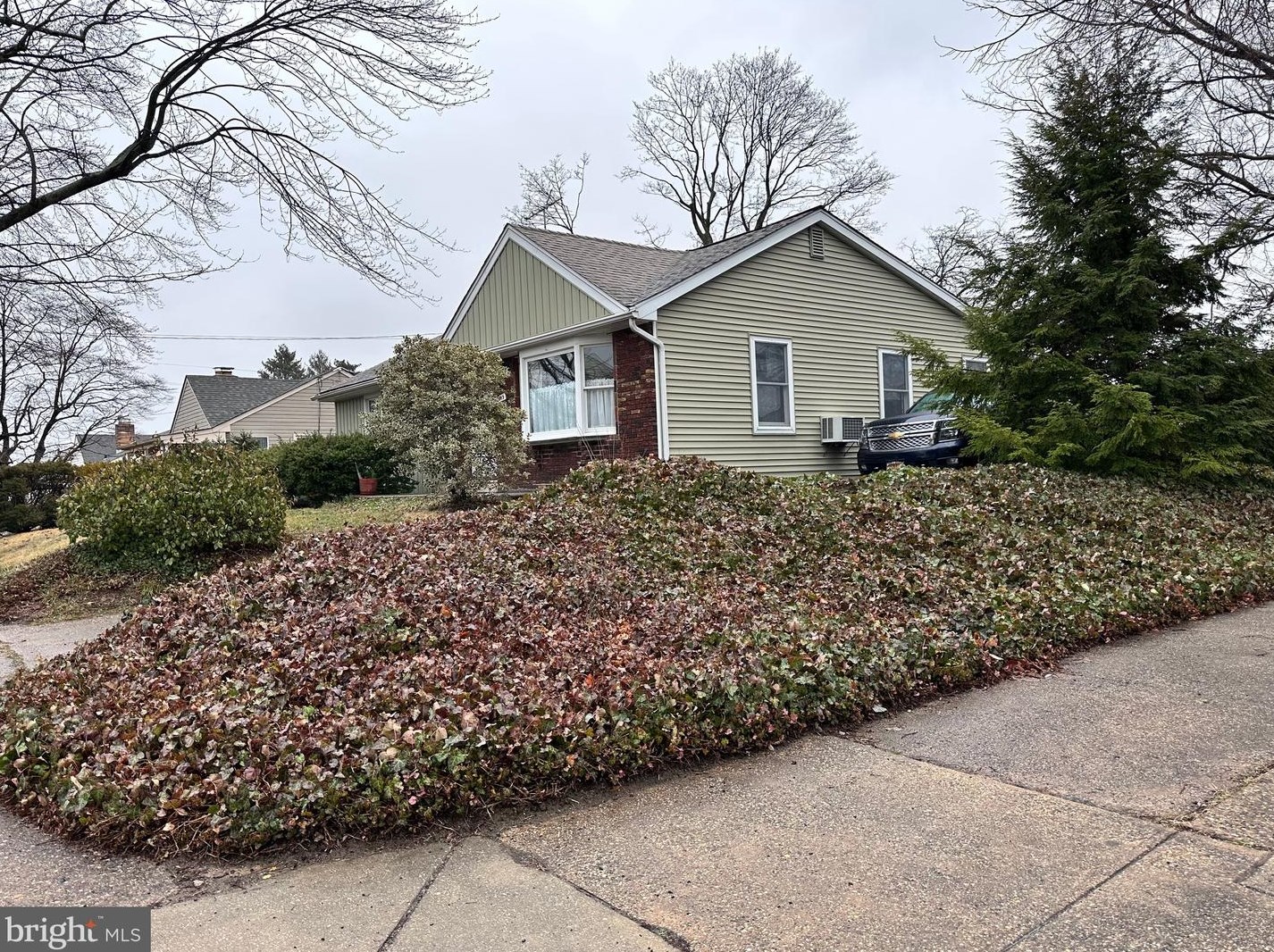 10145 Haldeman Ave, Philadelphia, PA 19116-3940