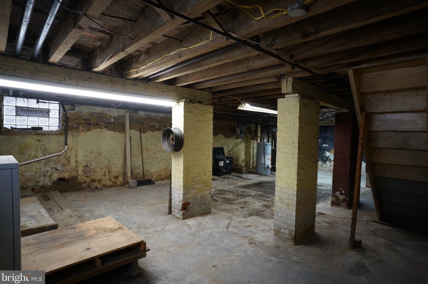 1233 58 St, Philadelphia PA  19131-4108 exterior