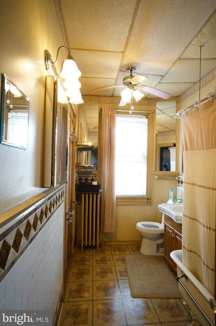 1233 58 St, Philadelphia PA  19131-4108 exterior