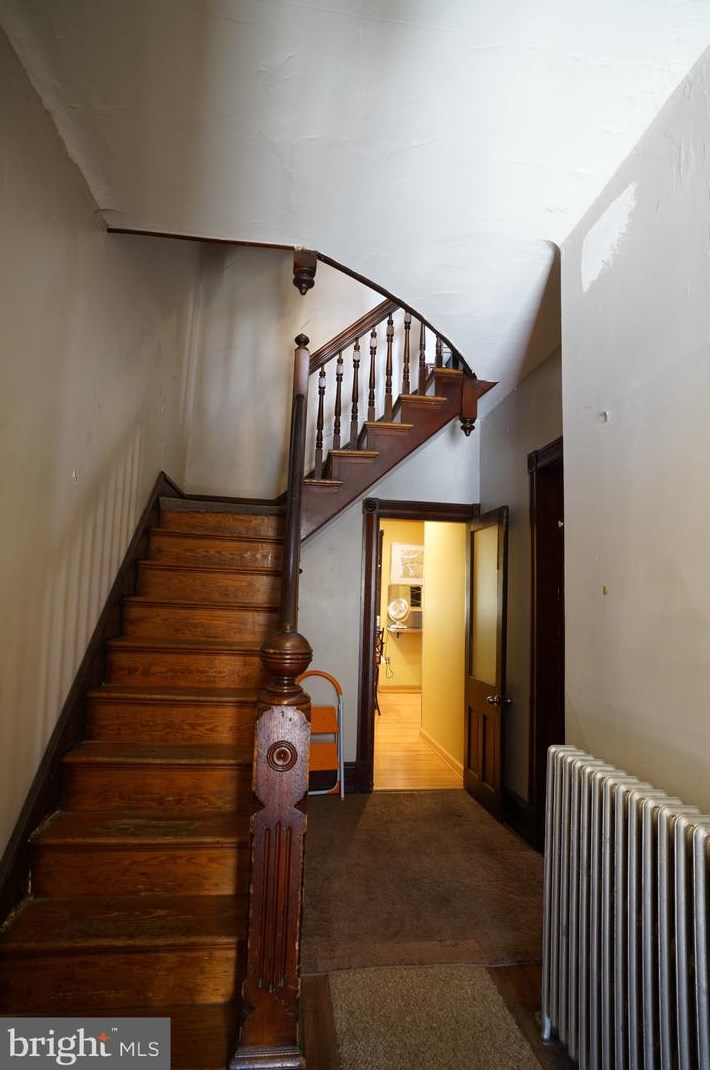 1233 58 St, Philadelphia PA  19131-4108 exterior