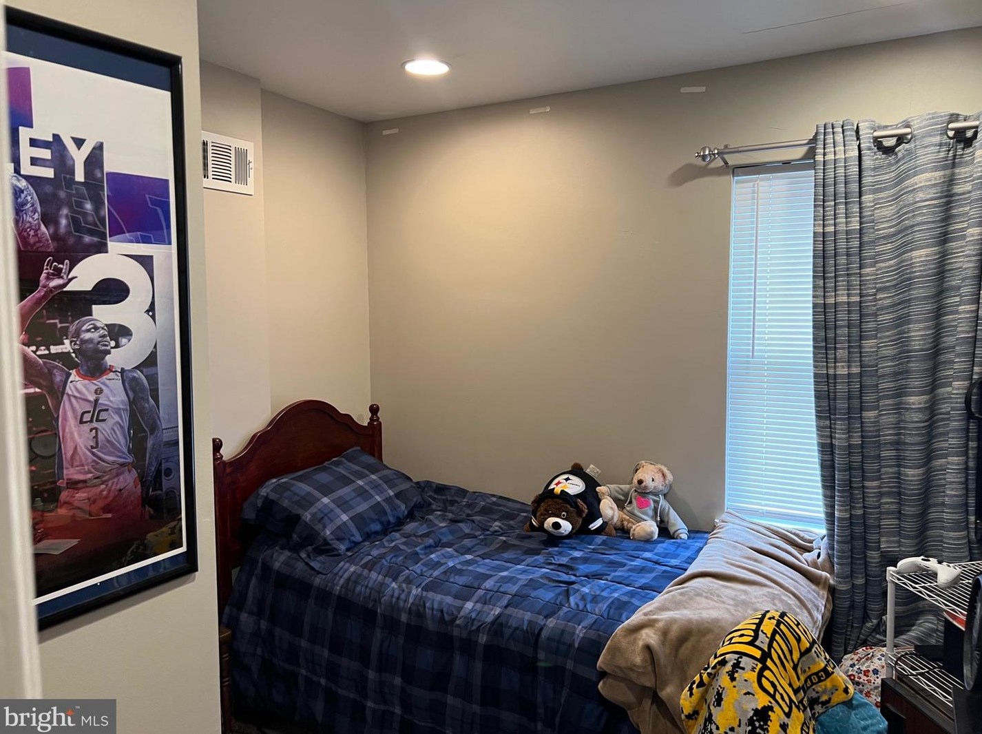 1613 Page St, Philadelphia PA  19121-2319 exterior