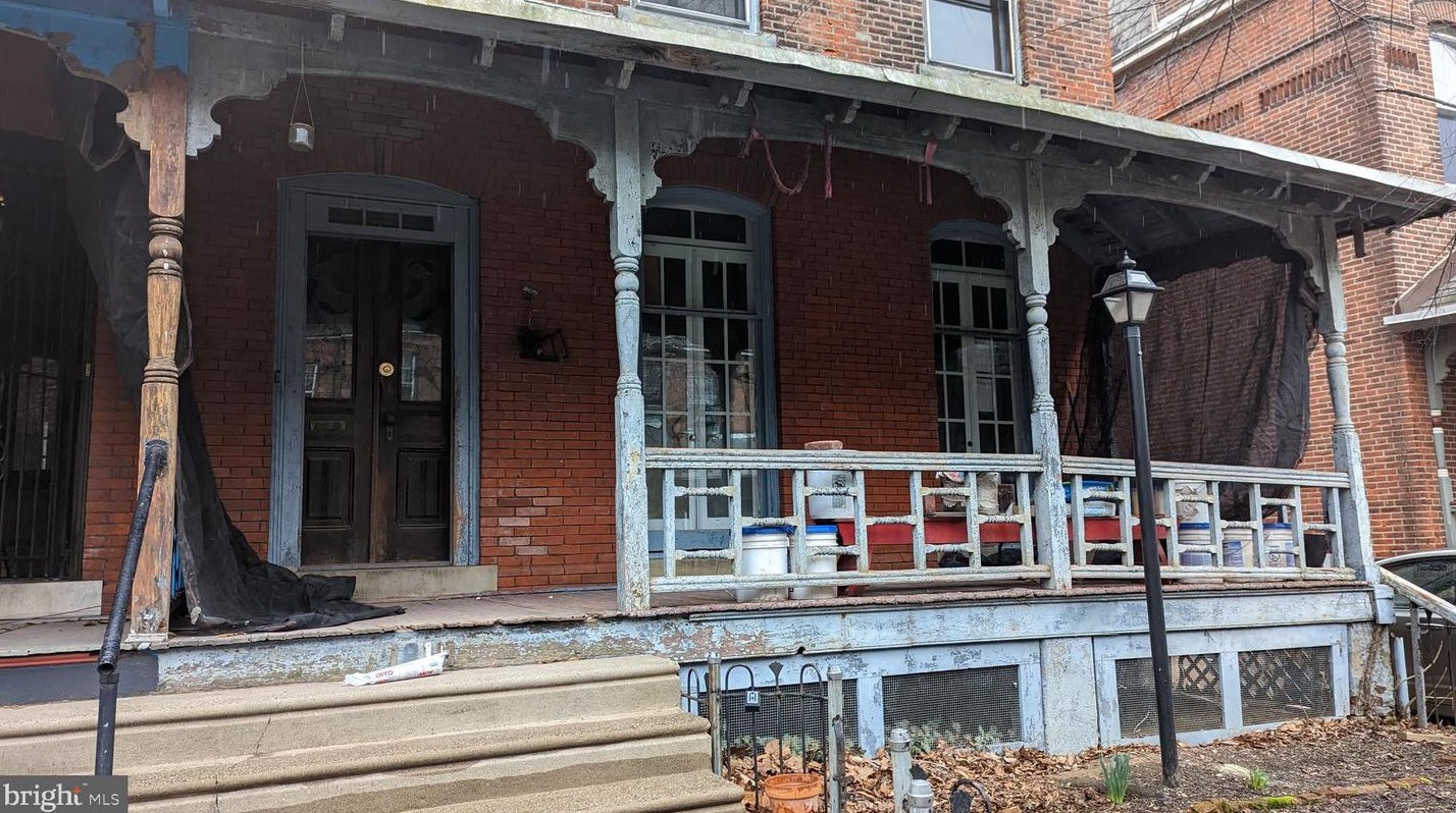 4814 Trinity St, Philadelphia, PA 19143