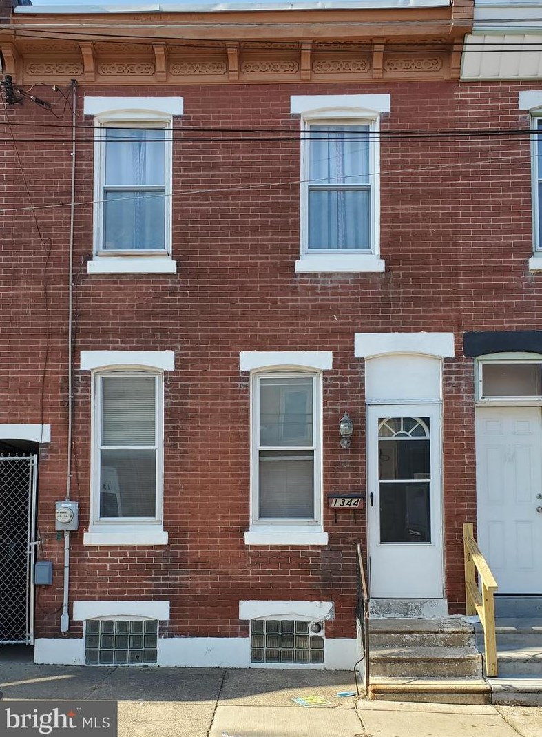 1344 Unity St, Philadelphia, PA 19124-3936