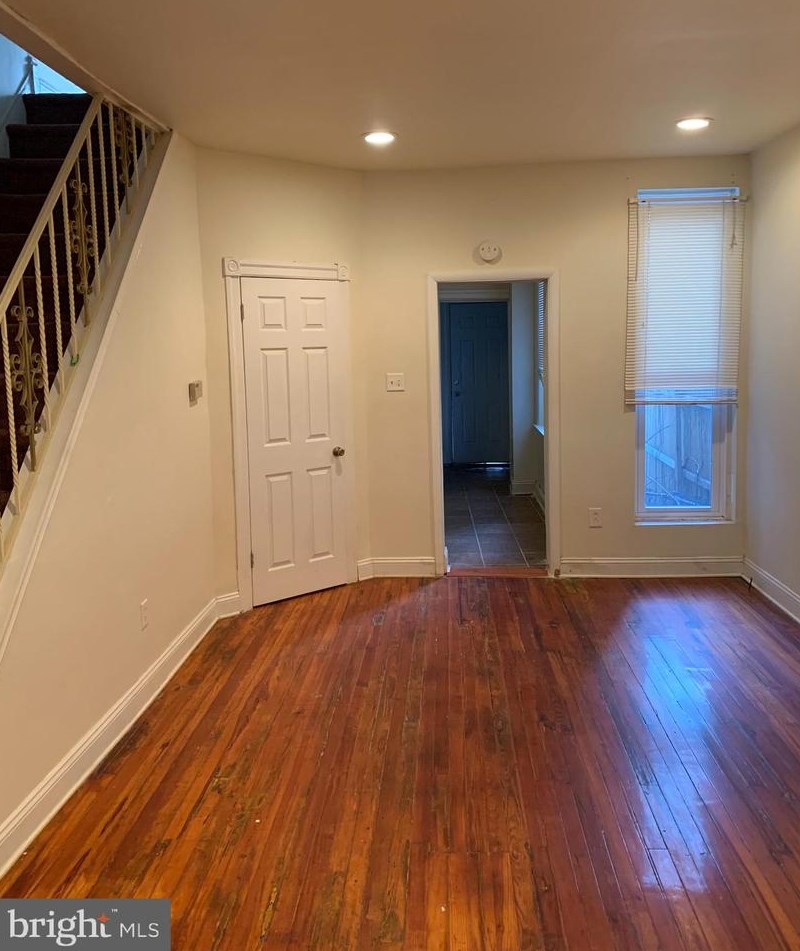 2928 Nicholas St, Philadelphia, PA 19121