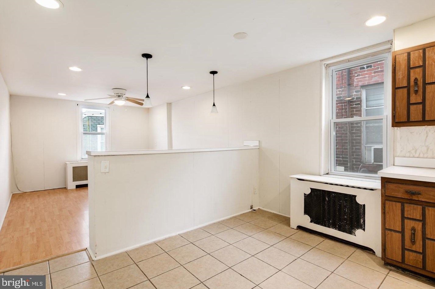 2115 S 20th St #2, Philadelphia, PA 19145