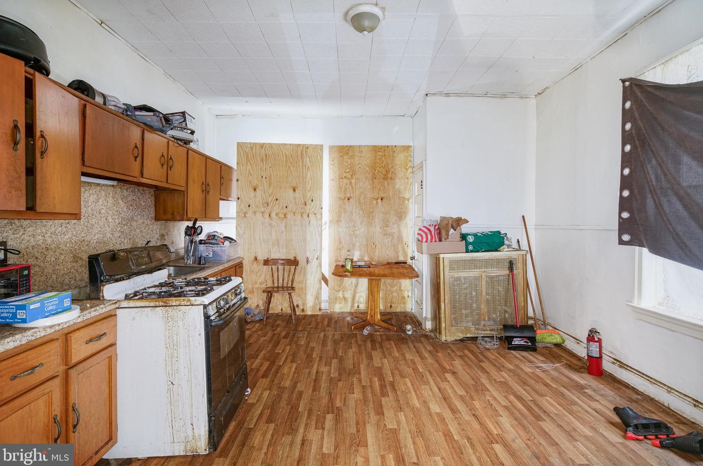 1312 Eleanor St, Philadelphia PA  19141-2601 exterior